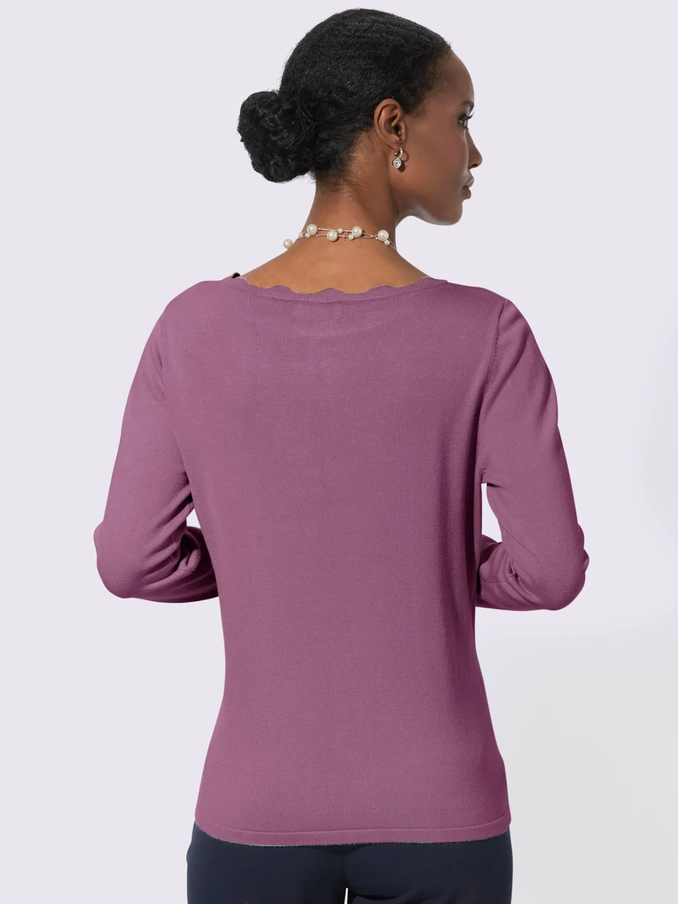 Pull en tricot fin dentelle séduisante