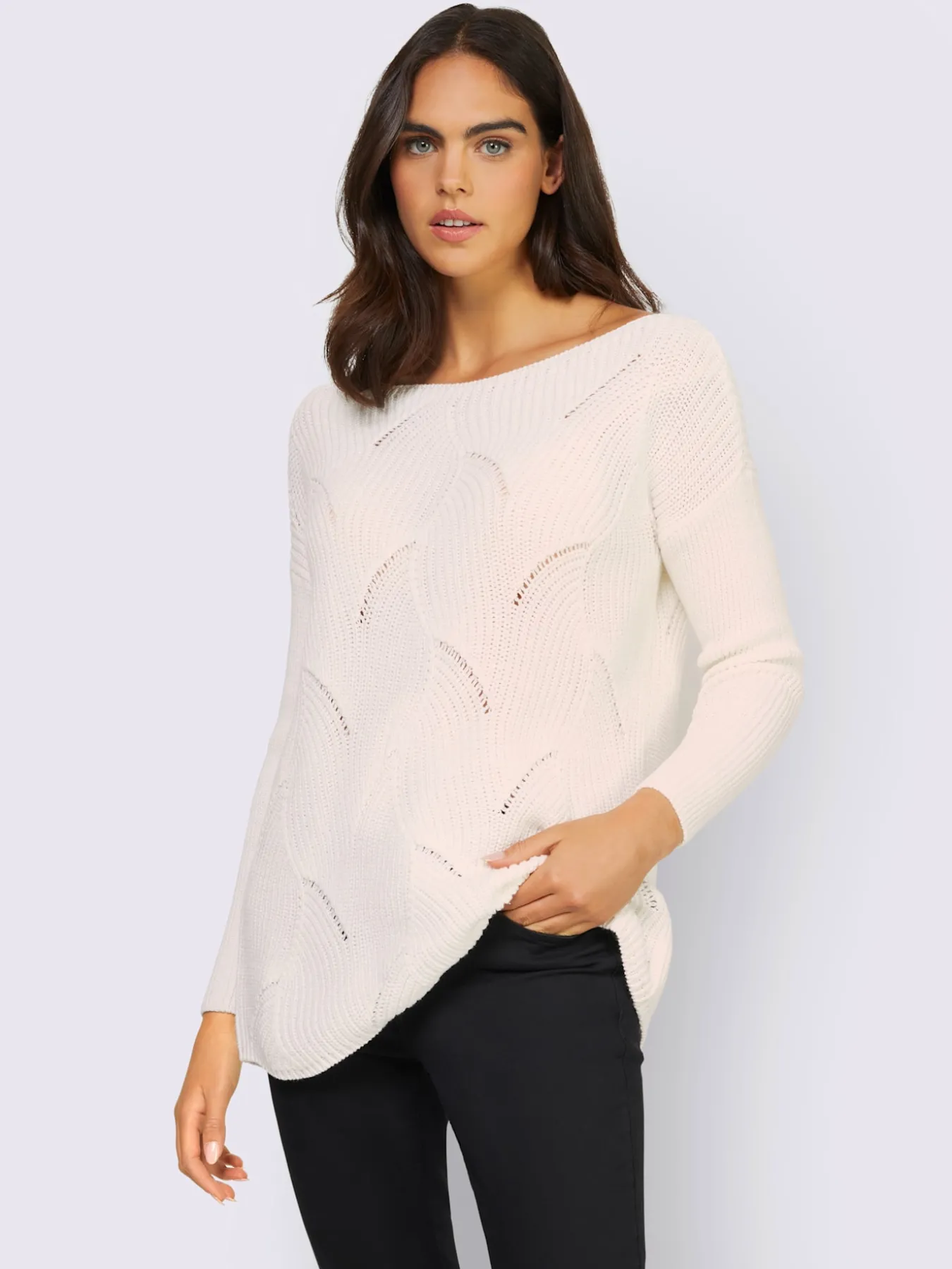 Pull en tricot motif maille moderne