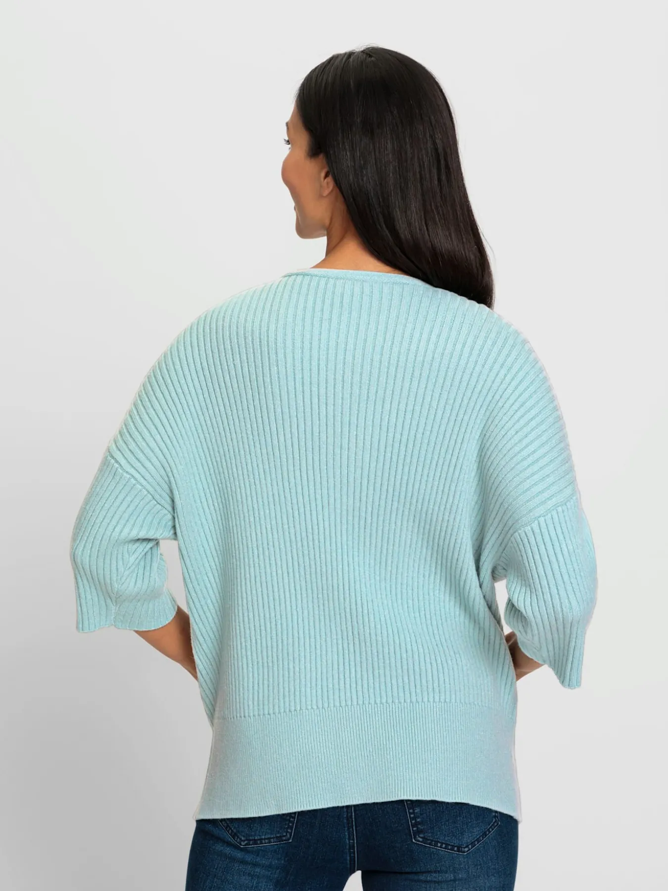 Pull en tricot tricot côtelé moderne