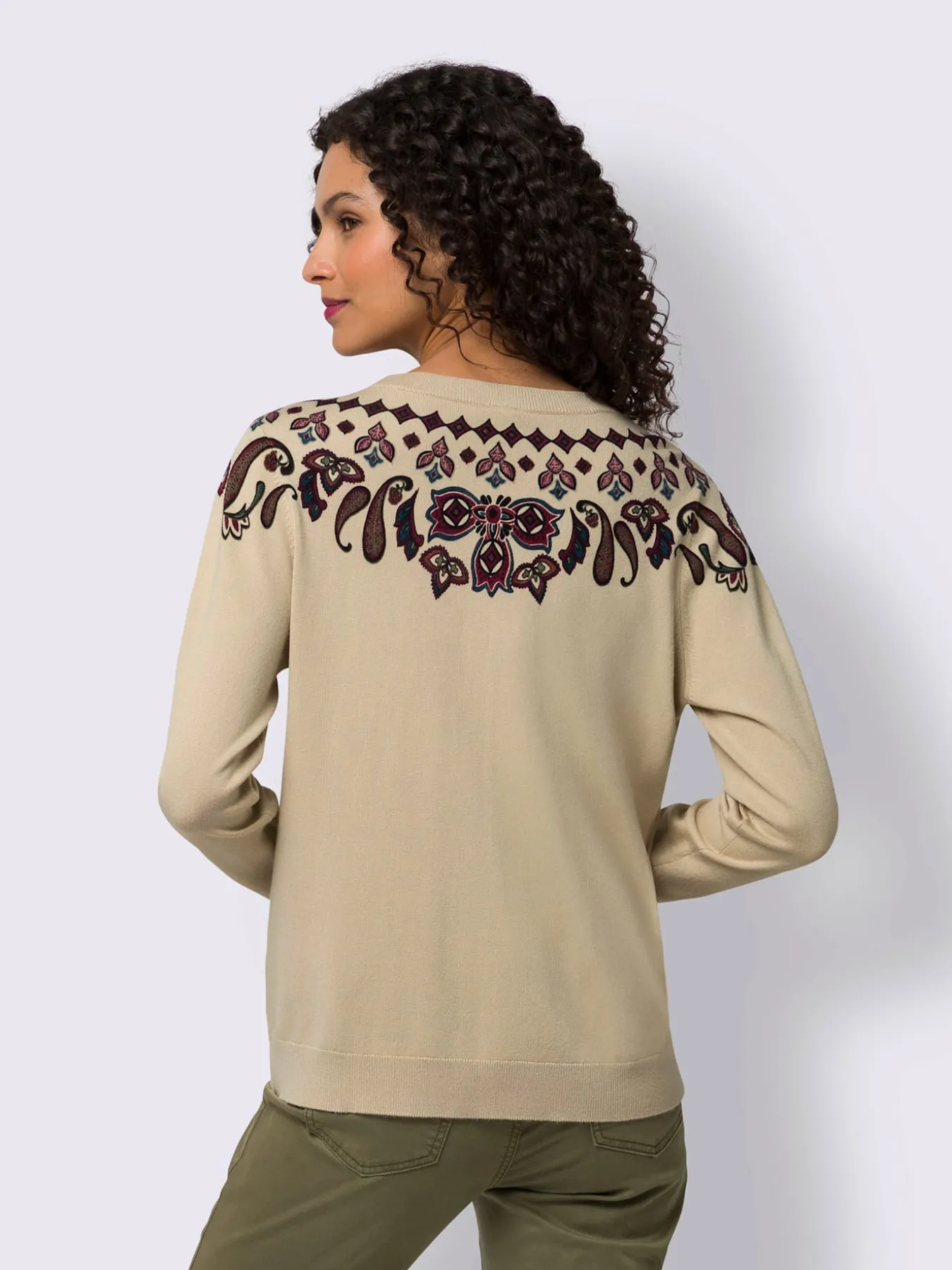 Pull encolure ronde joli imprimé