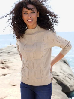 Pull superbe motif torsadé