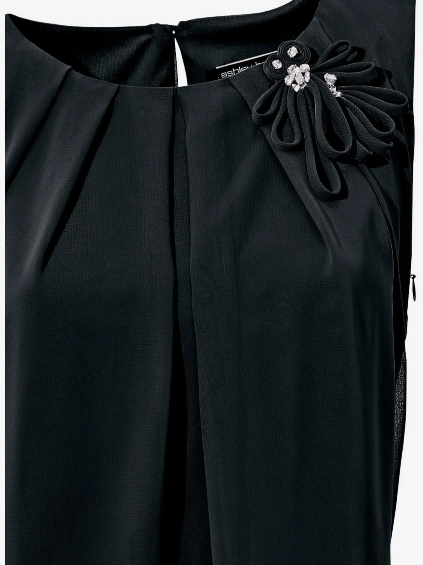 Robe de cocktail qualité crêpe légère et fluide