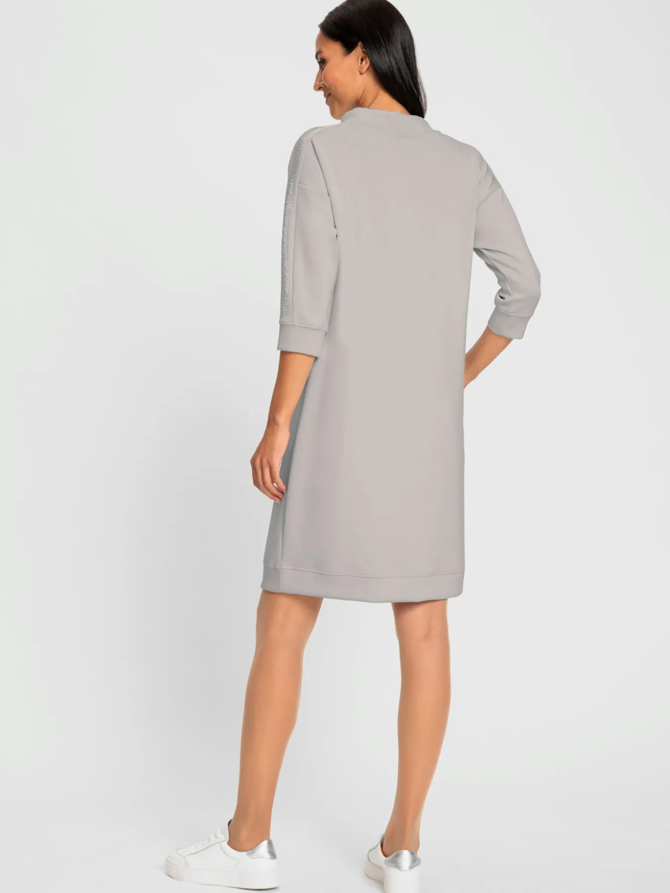 Robe de loisirs manches avec pierres fantaisie