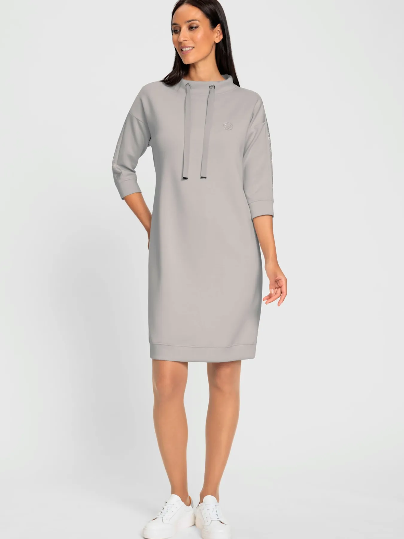 Robe de loisirs manches avec pierres fantaisie