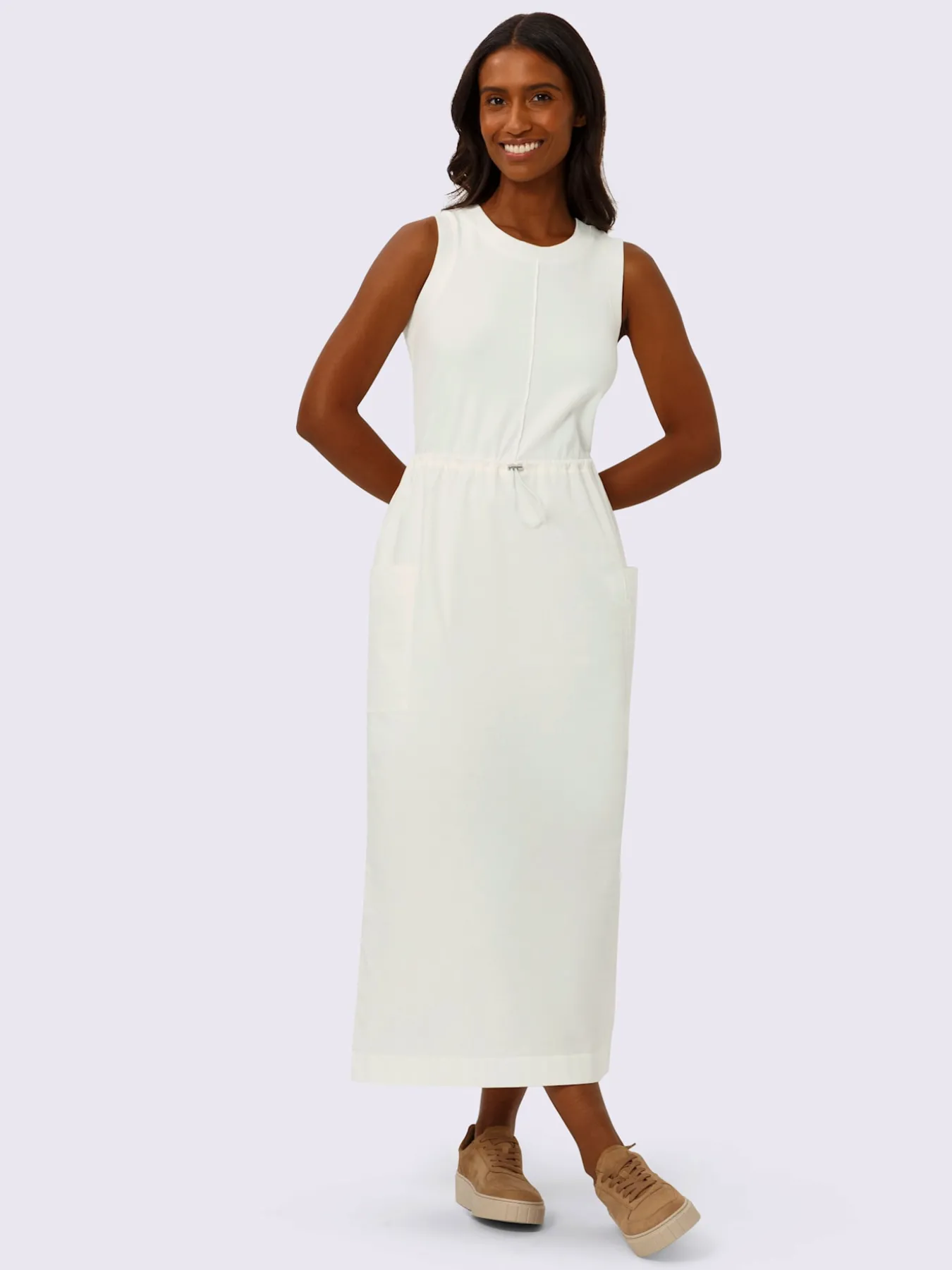 Robe de loisirs superbe mélange de matières