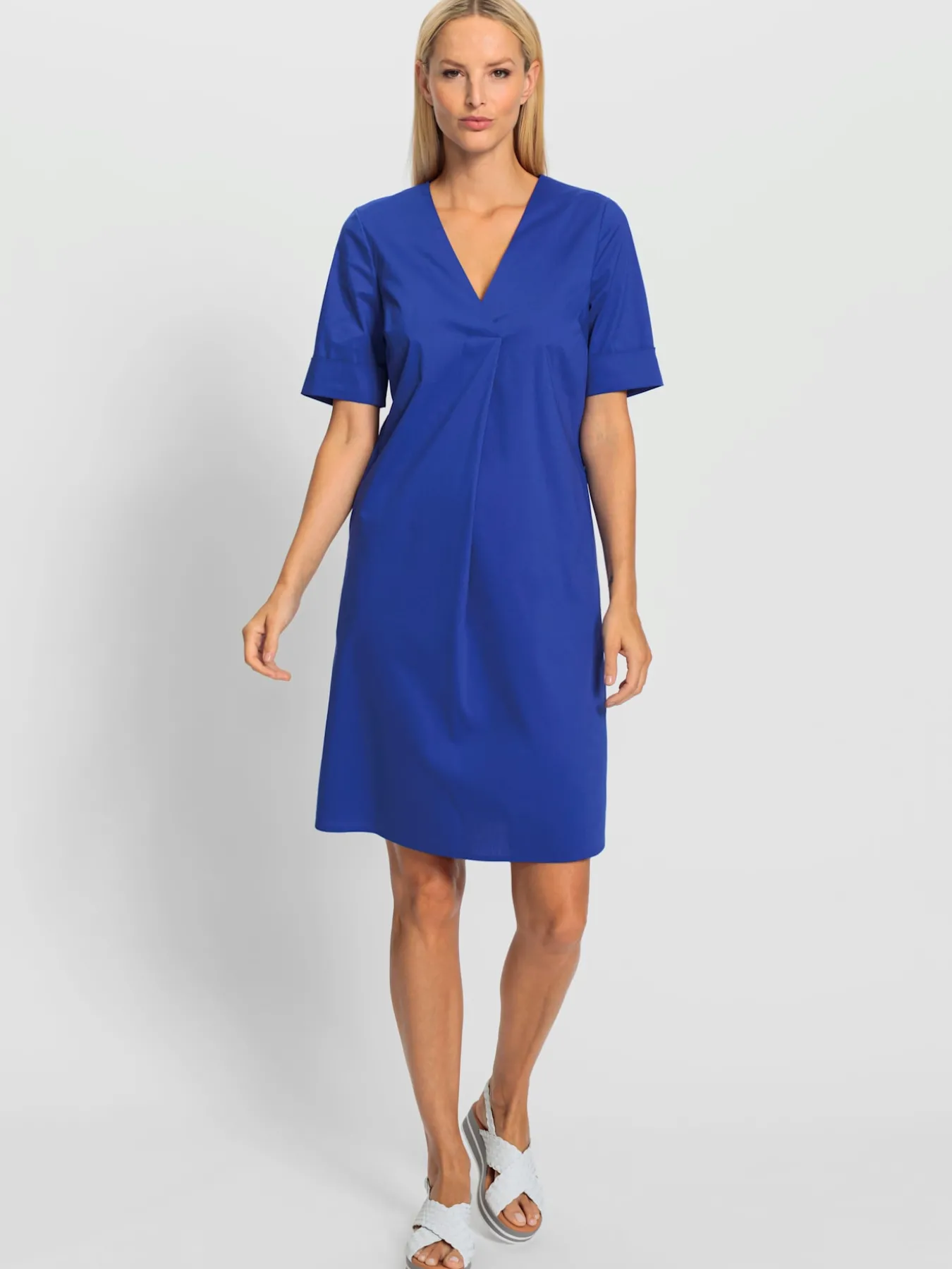 Robe d'été manches à revers fixe