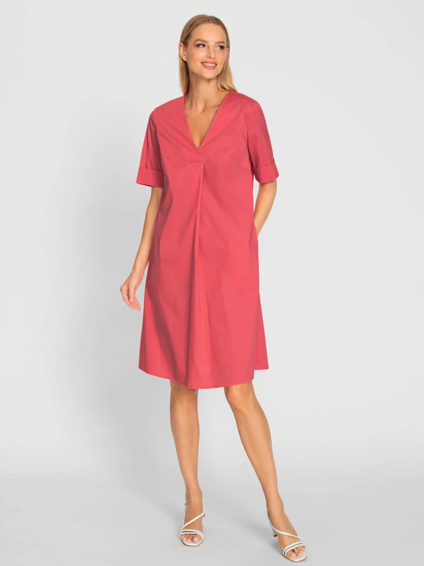 Robe d'été manches à revers fixe