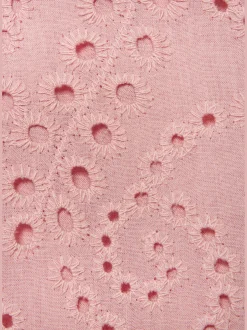 Robe en dentelle robe d'été sans manches avec broderie ajourée
