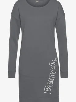 Robe en matière sweat robe d'intérieur sportive avec grand imprimé logo