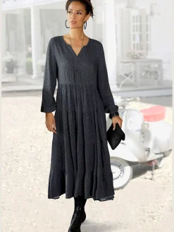 Robe longue avec encolure en v