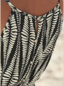 Robe longue encolure américaine