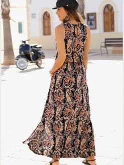 Robe longue encolure ronde