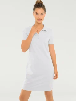 Robe longueur au-dessus du genou, style polo