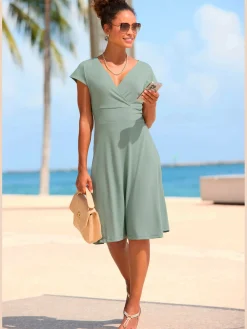 Robe mi-longue