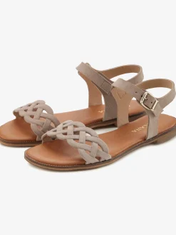 Sandales de fabrication espagnole