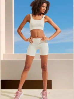 Short technique short sans coutures avec structure côtelée et effet moulant