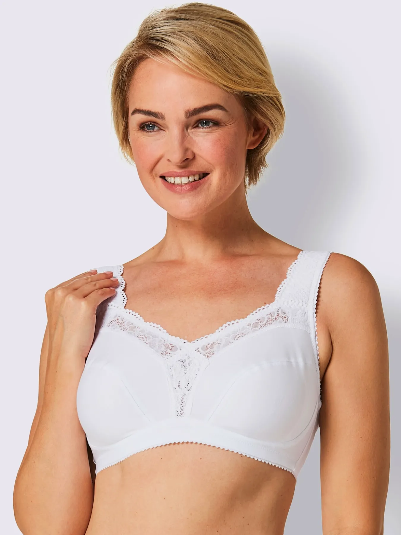 Soutien-gorge large sans armatures bon. b, c, d, e