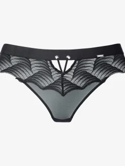 String tendance avec large ceinture et effet rubans