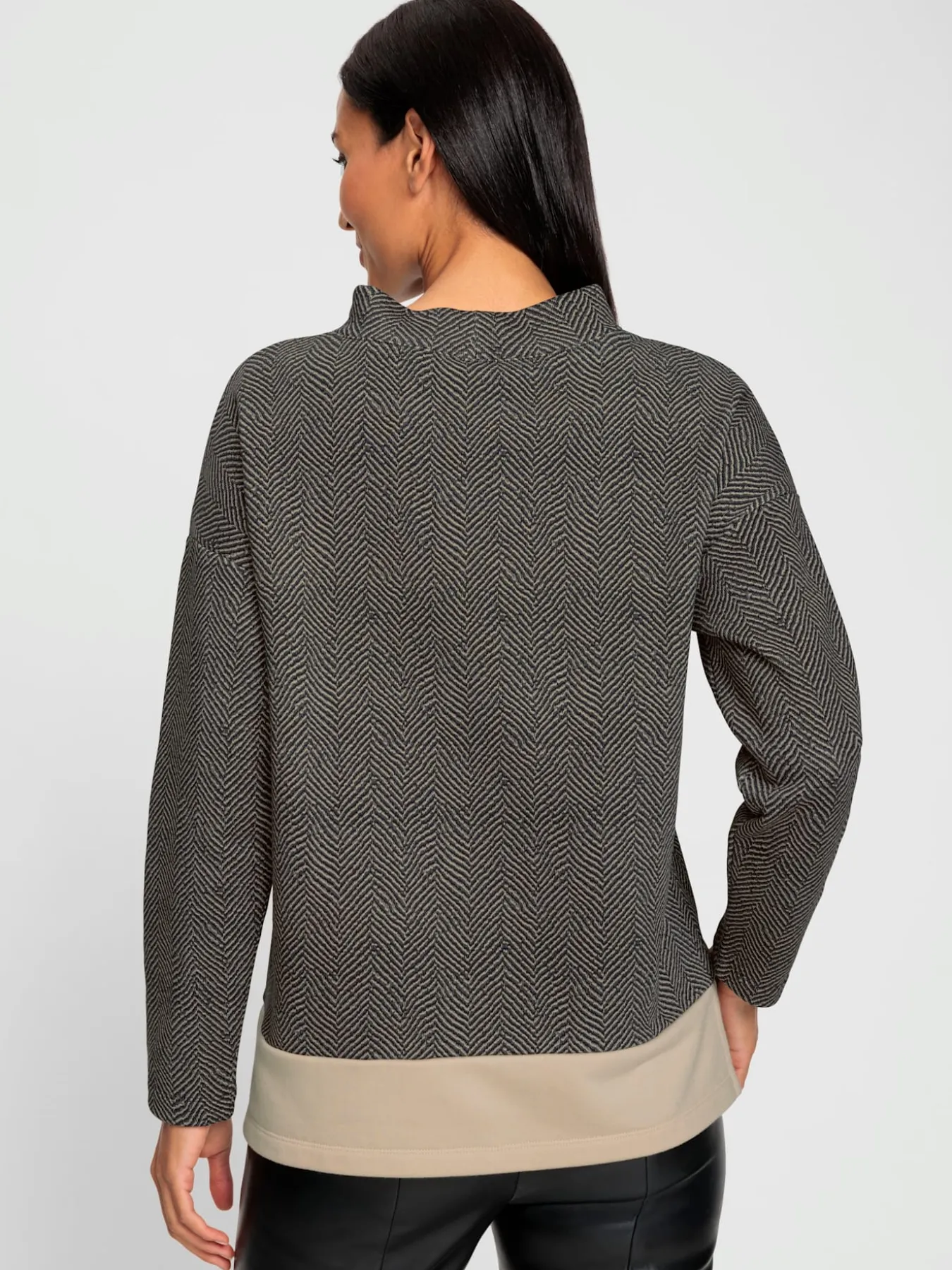 Sweatshirt motif sergé chevron