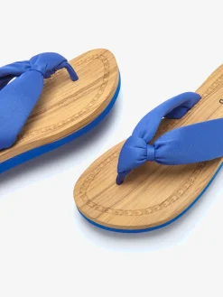 Tongs avec semelle imperméable