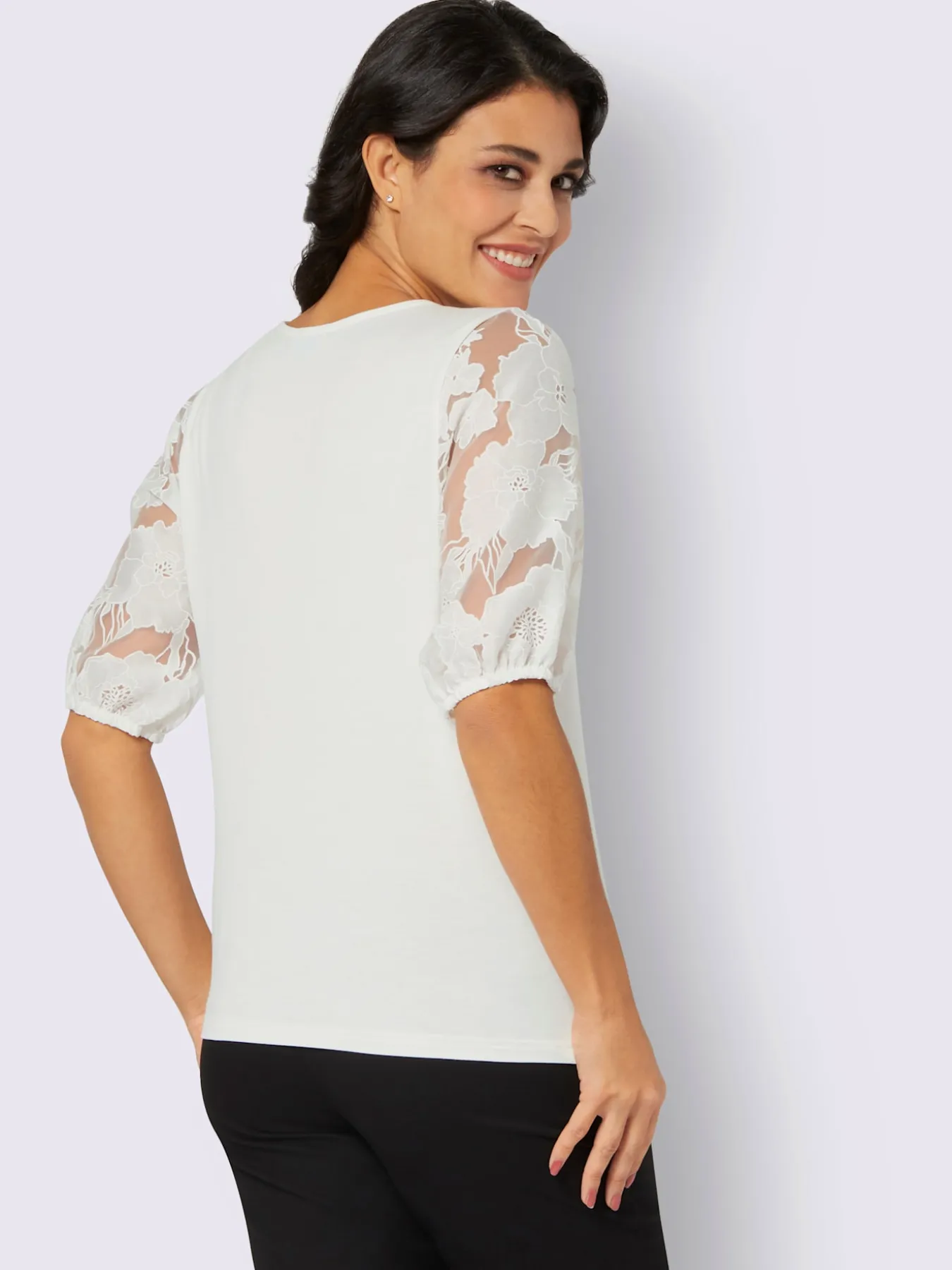 T-shirt à encolure ronde manches courtes avec superbe motif dévoré