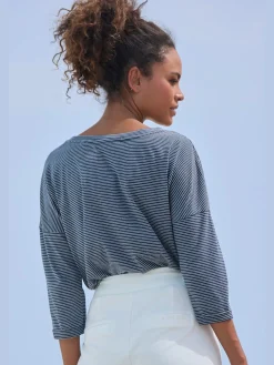 T-shirt à manches 3/4 mancherons 3/4