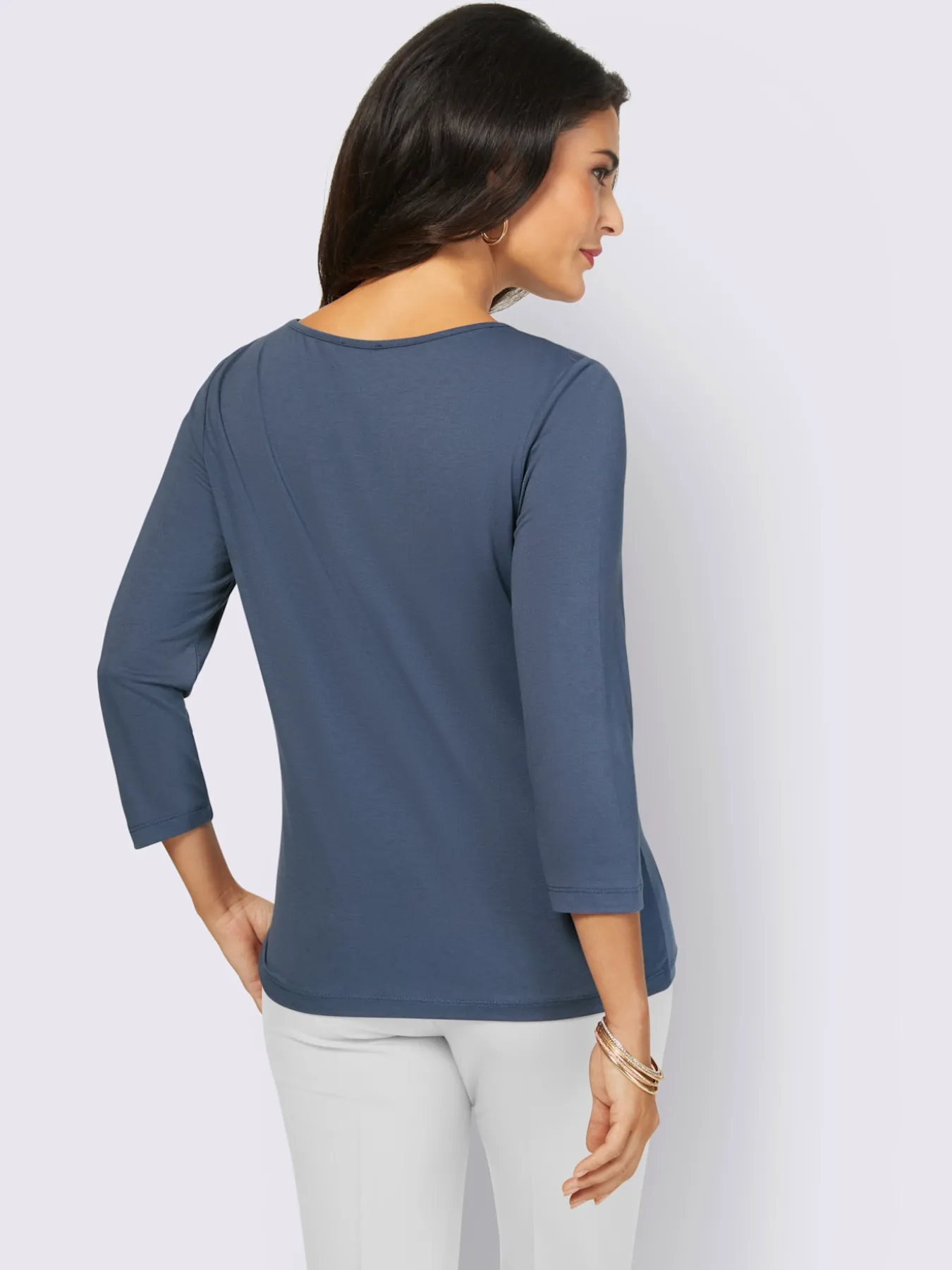 T-shirt à manches 3/4 superbe encolure