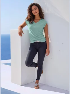 T-shirt à manches courtes bouton brillant à strass au niveau de l'encolure