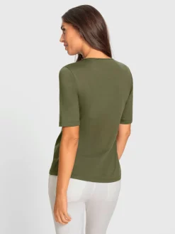 T-shirt à manches courtes encolure raffinée
