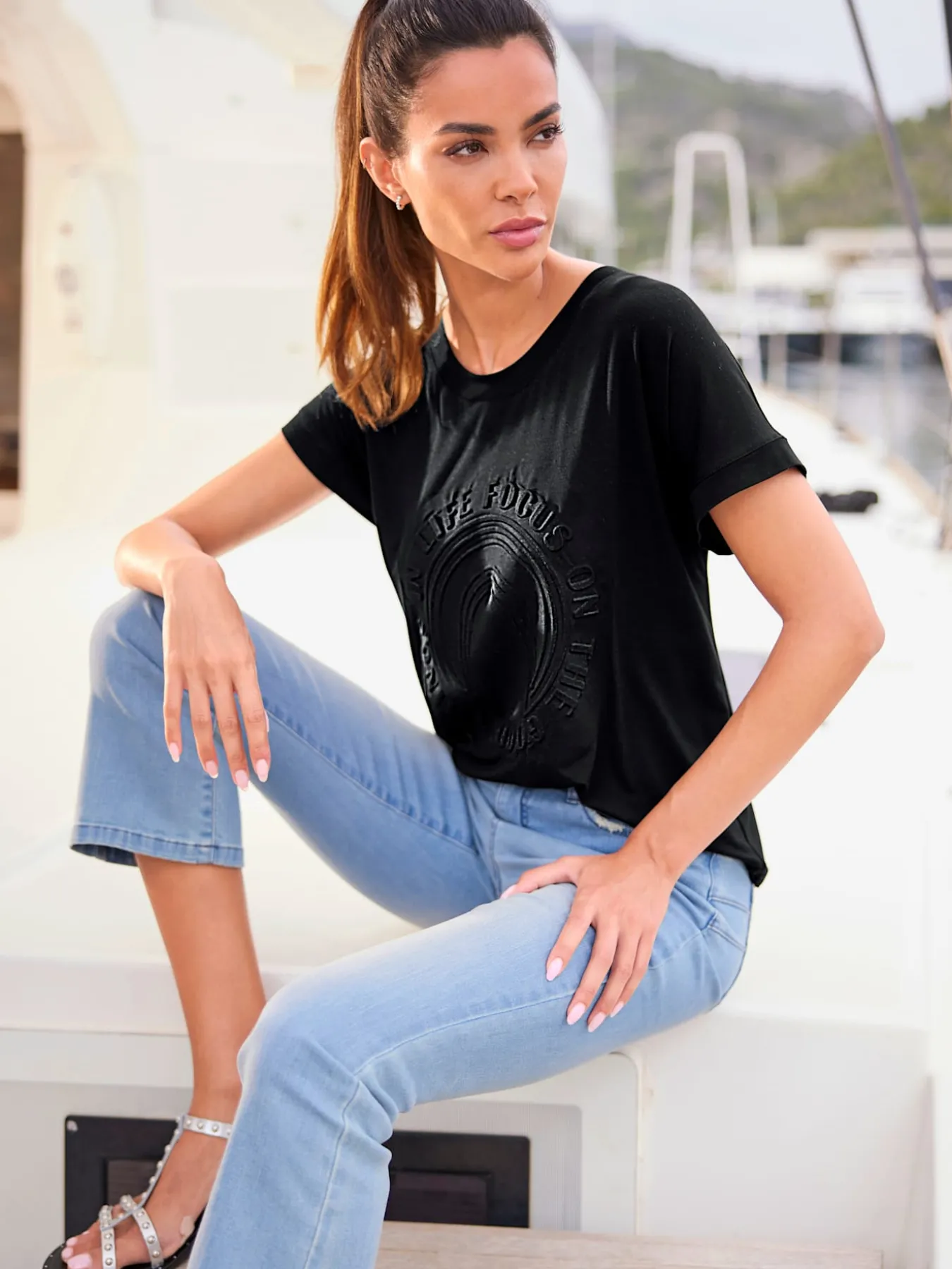 T-shirt à manches courtes imprimé à effet 3d