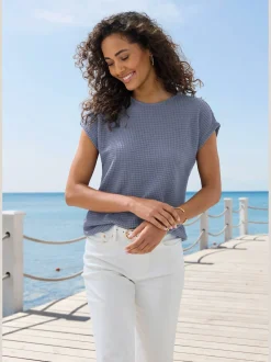 T-shirt à manches courtes matière gaufrée légèrement transparente
