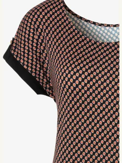 T-shirt à manches courtes manches à bords francs avec bordure unie et bouton doré