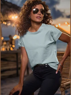 T-shirt à manches courtes strass scintillants à l'ourlet des manches pour un look élégant