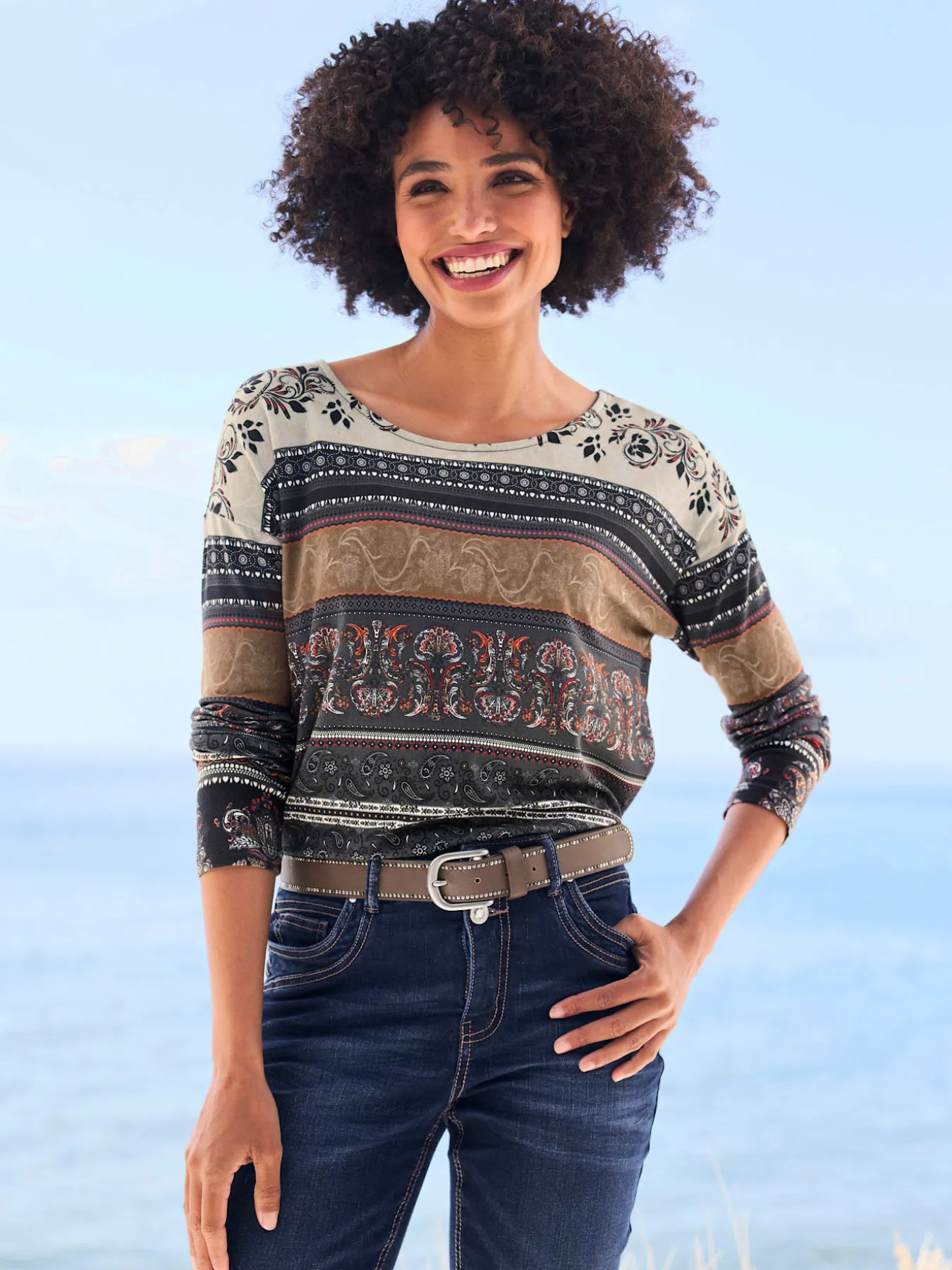 T-shirt à manches longues motif imprimé romantique