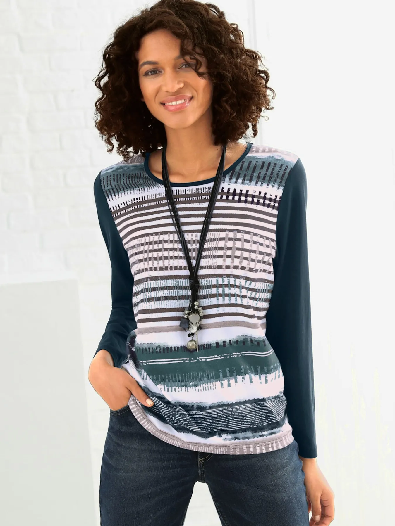T-shirt avec un imprimé tendance et manches longues