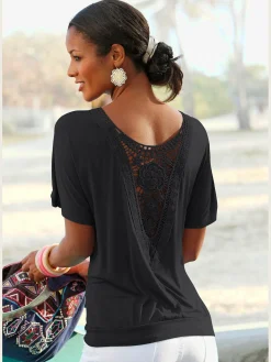 T-shirt de plage joli détail crochet au dos