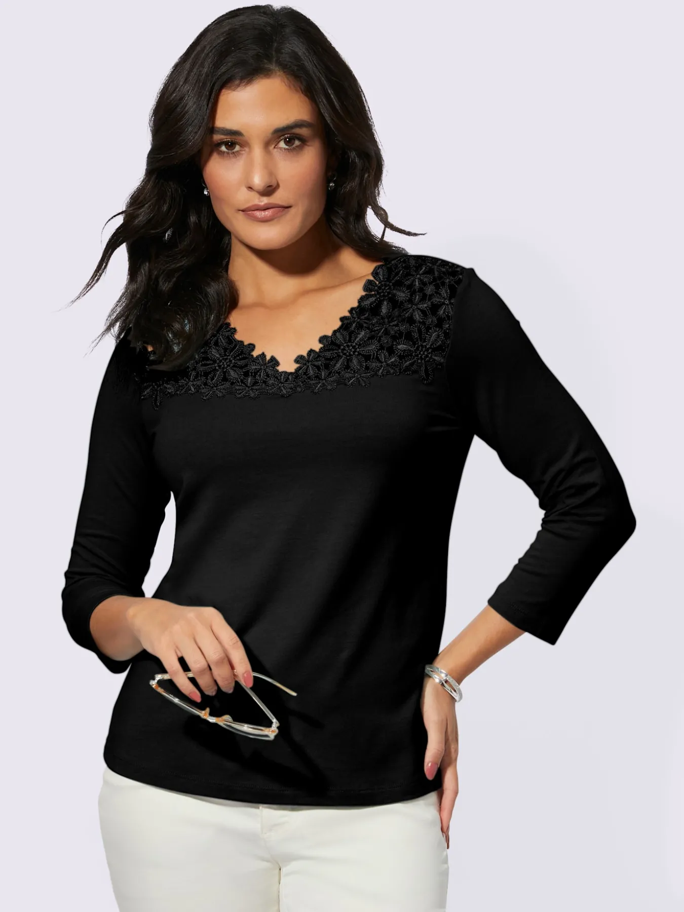 T-shirt en v 48% modal