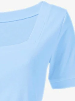 T-shirt grande encolure carrée