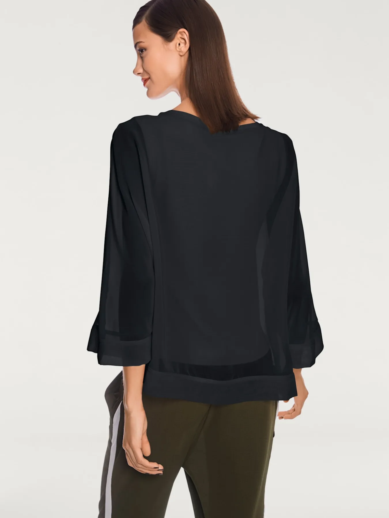 T-shirt look ample tendance