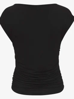 T-shirt un basique tendance