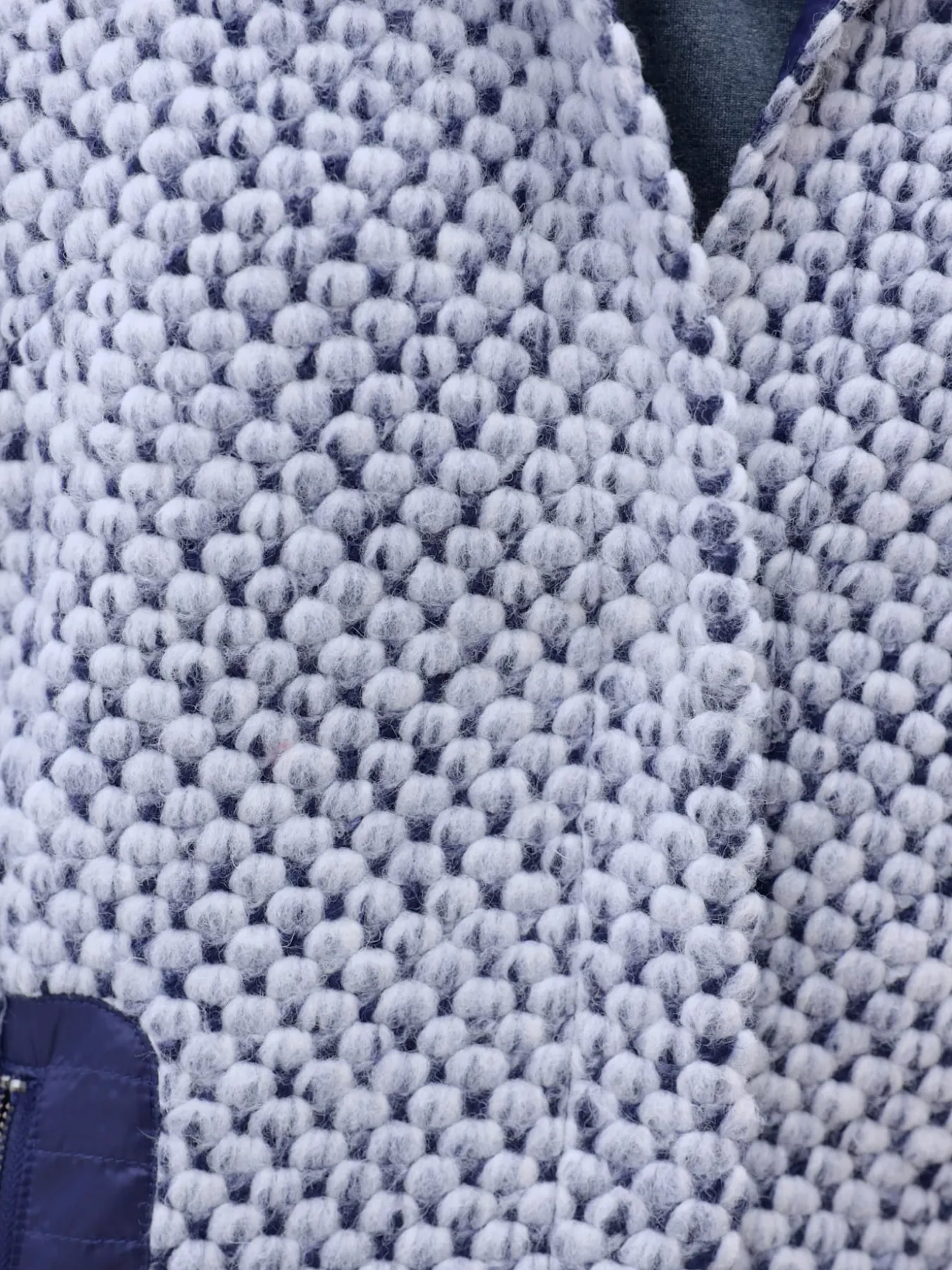 Veste d'extérieur motif structuré discret
