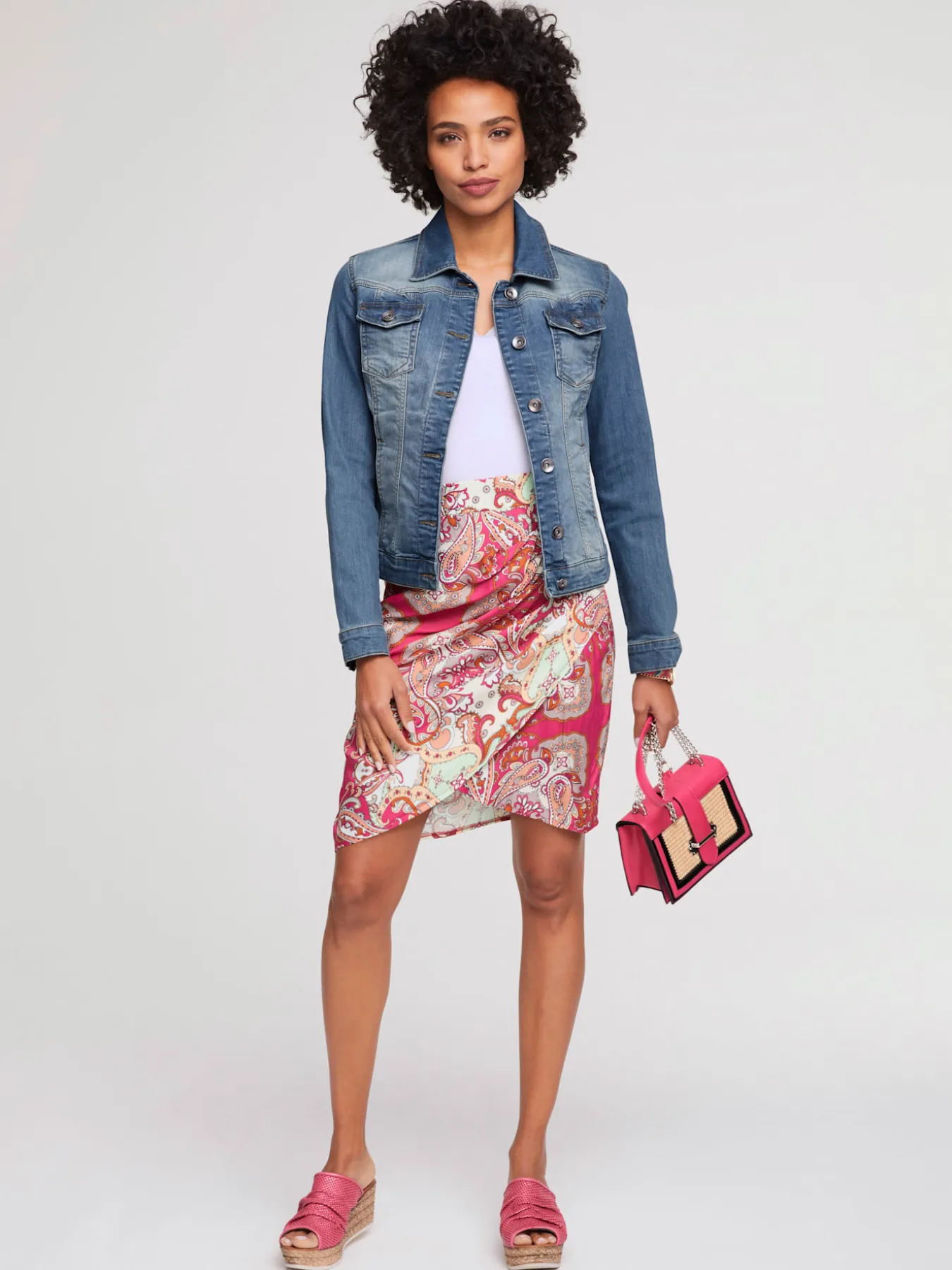 Veste en jean effet délavé et usé