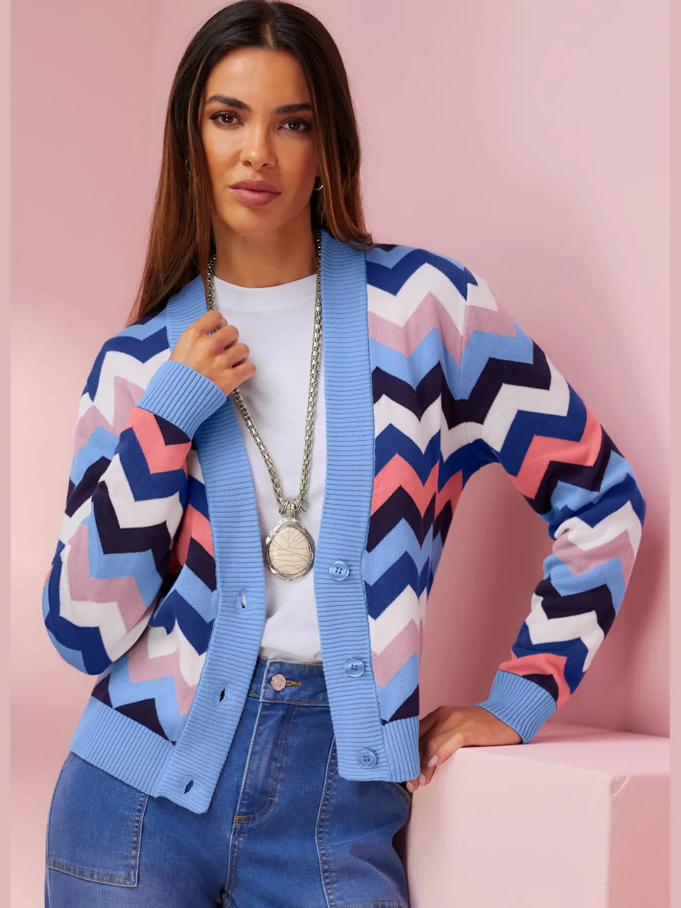 Veste en tricot motif zigzag tendance