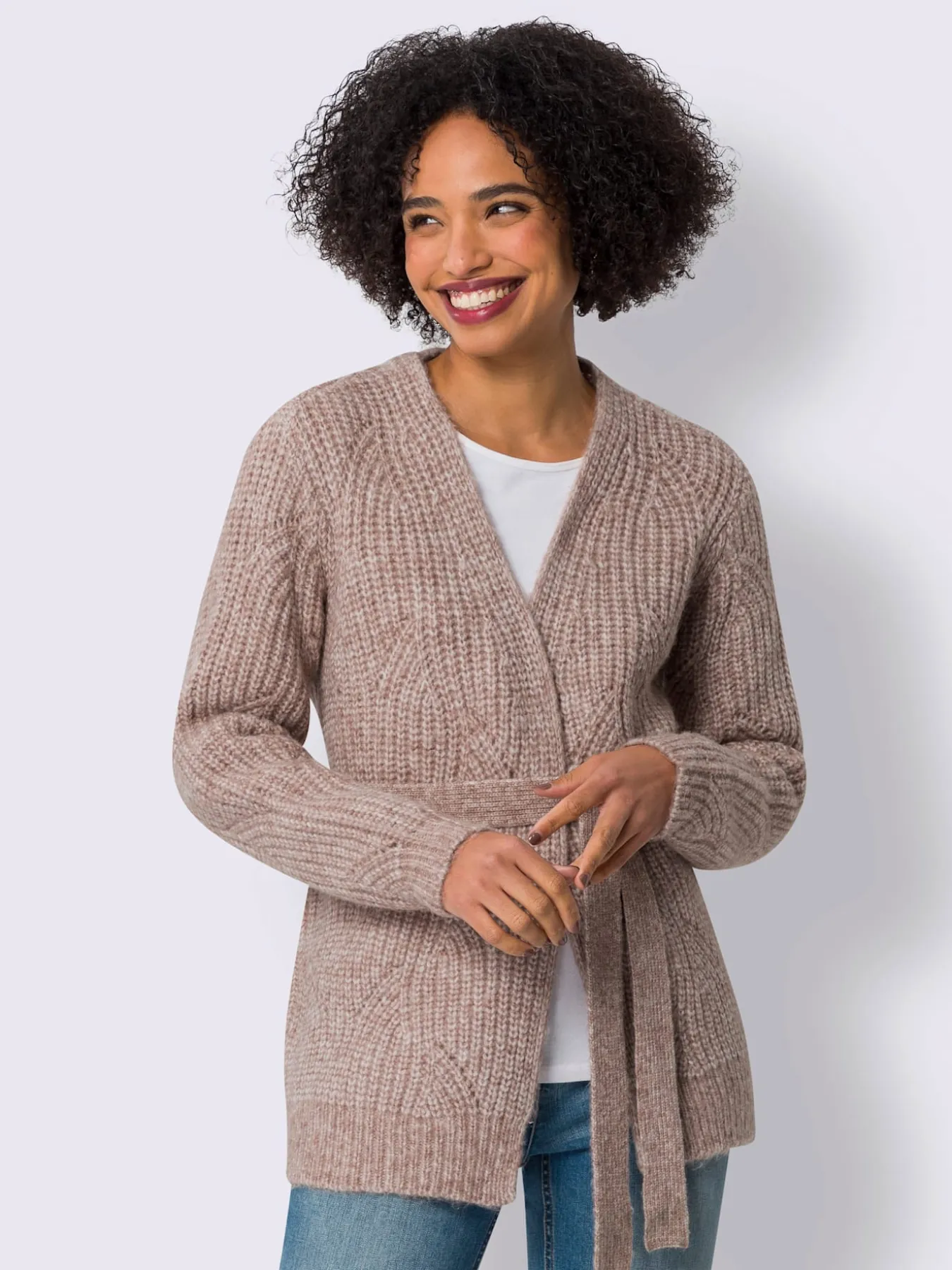 Veste en tricot tricot ajouré
