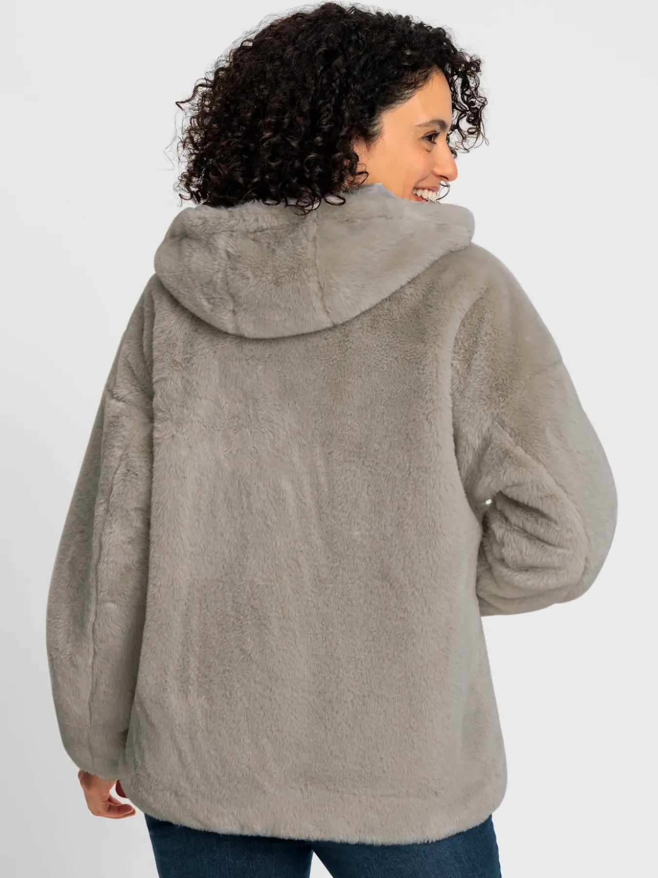 Veste imitation fourrure allure tendance