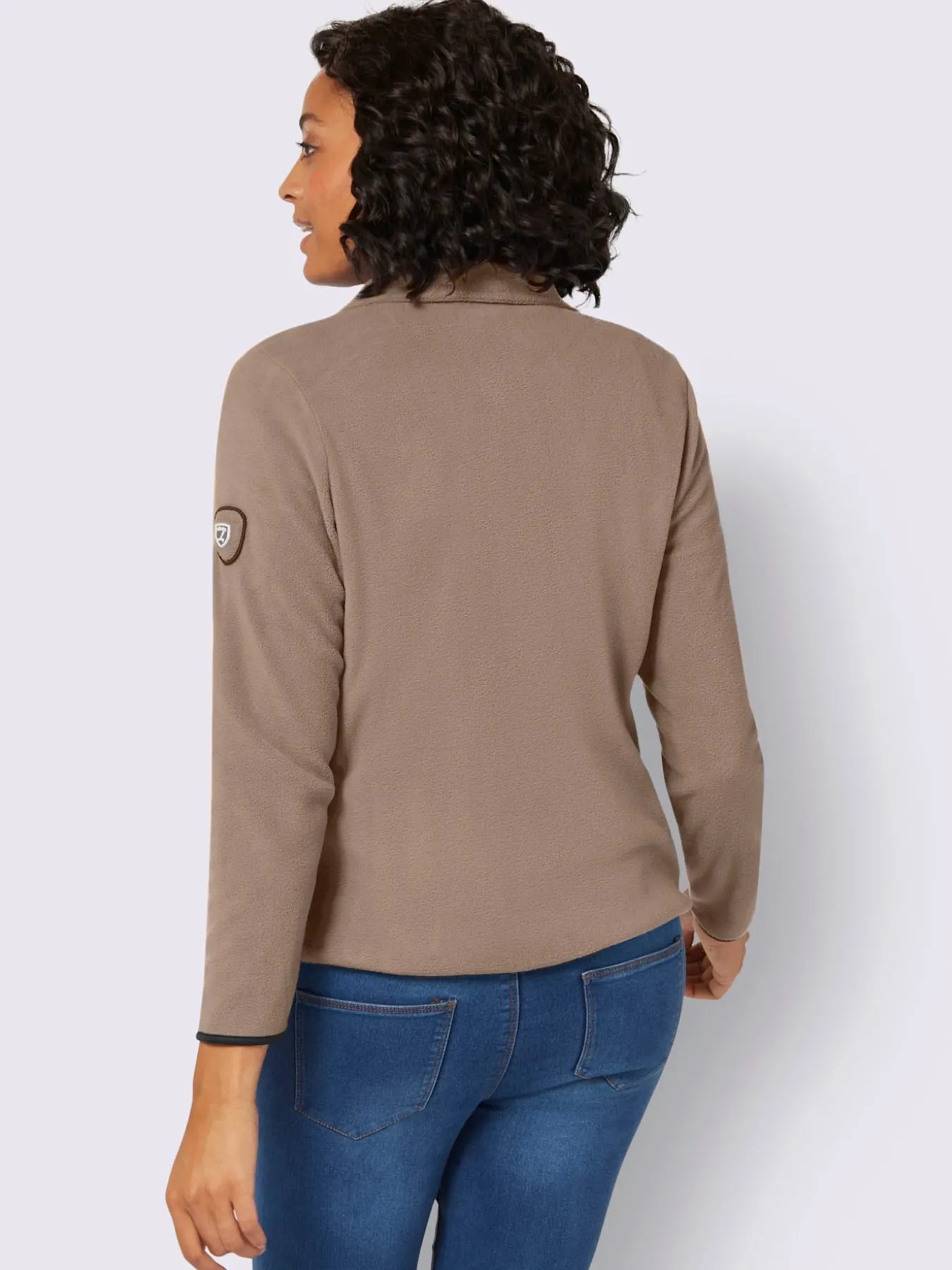 Veste polaire traitement contre les bouloches
