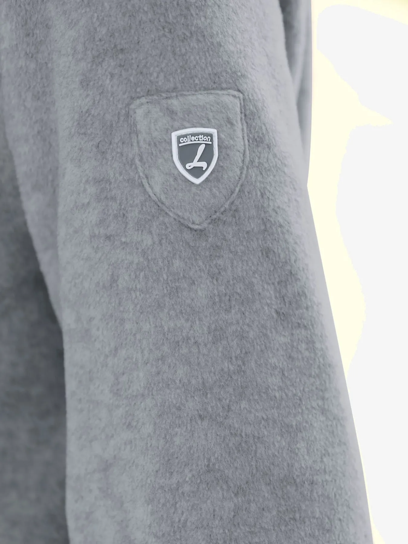 Veste polaire traitement contre les bouloches