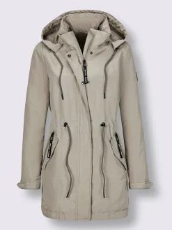 Veste technique produit de façon écologique avec des membranes et laminés recyclables